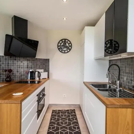 Apartment First Floor With 2 Bed