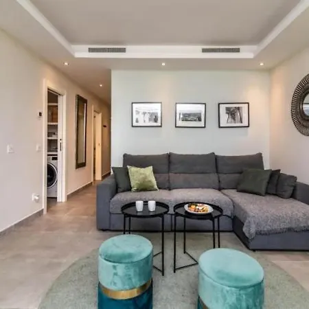 First Floor With 2 Bed * Marbella